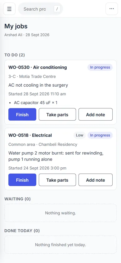 A technician's job board on a phone, with no money on it